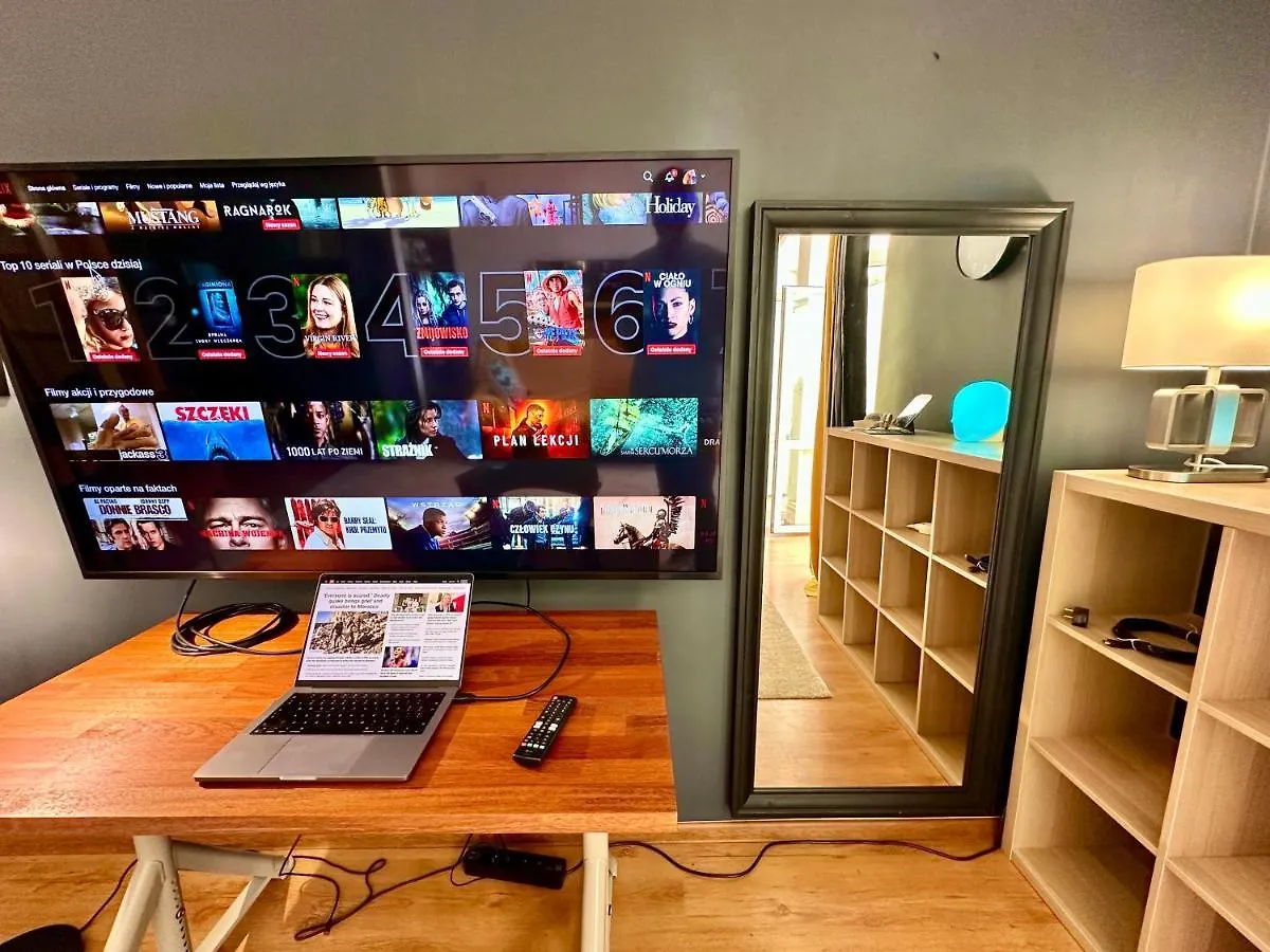 アパート Beauty 2 Wifi 1 Gbs Tv'80 Netflix Hbo Disney+ ワルシャワ